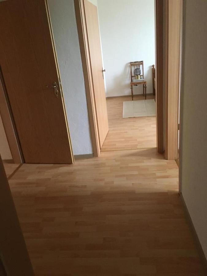 Gemuetliche Ferienwohnung Fuer 6 Personen Im Schloss Kastorf Knorrendorf エクステリア 写真